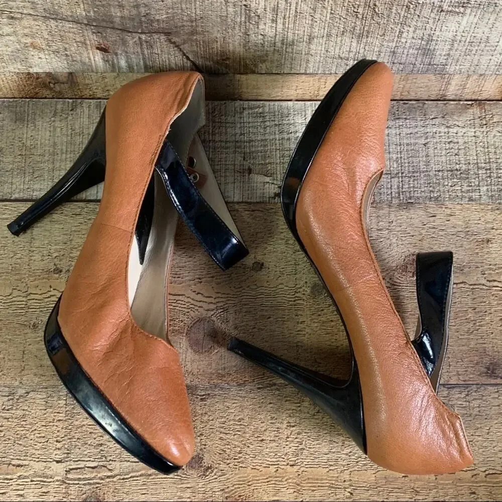 Michael Kors Two Tone Tan Black Patent Mary Jane Heels Shoes Size 9